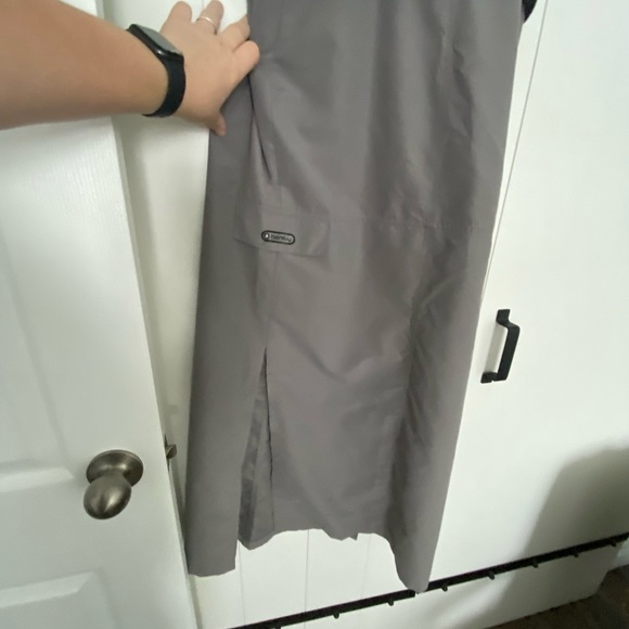 Unique dress - Picture 4 of 5